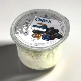 Сырок творожный с изюмом мдж 5% 150г